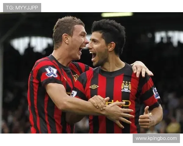 哲科与阿奎罗在转化率和前插频率上出现分化趋势